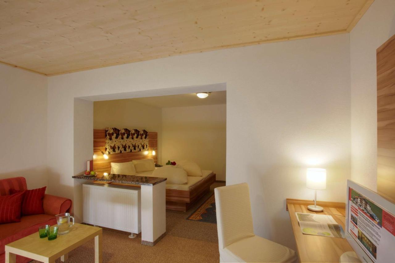 Hotel Talhof Garni&More In Waengle Bei Reutte Exteriér fotografie